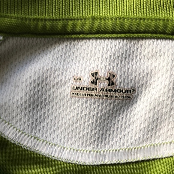 Men’s Under Armour polo - Picture 2 of 4